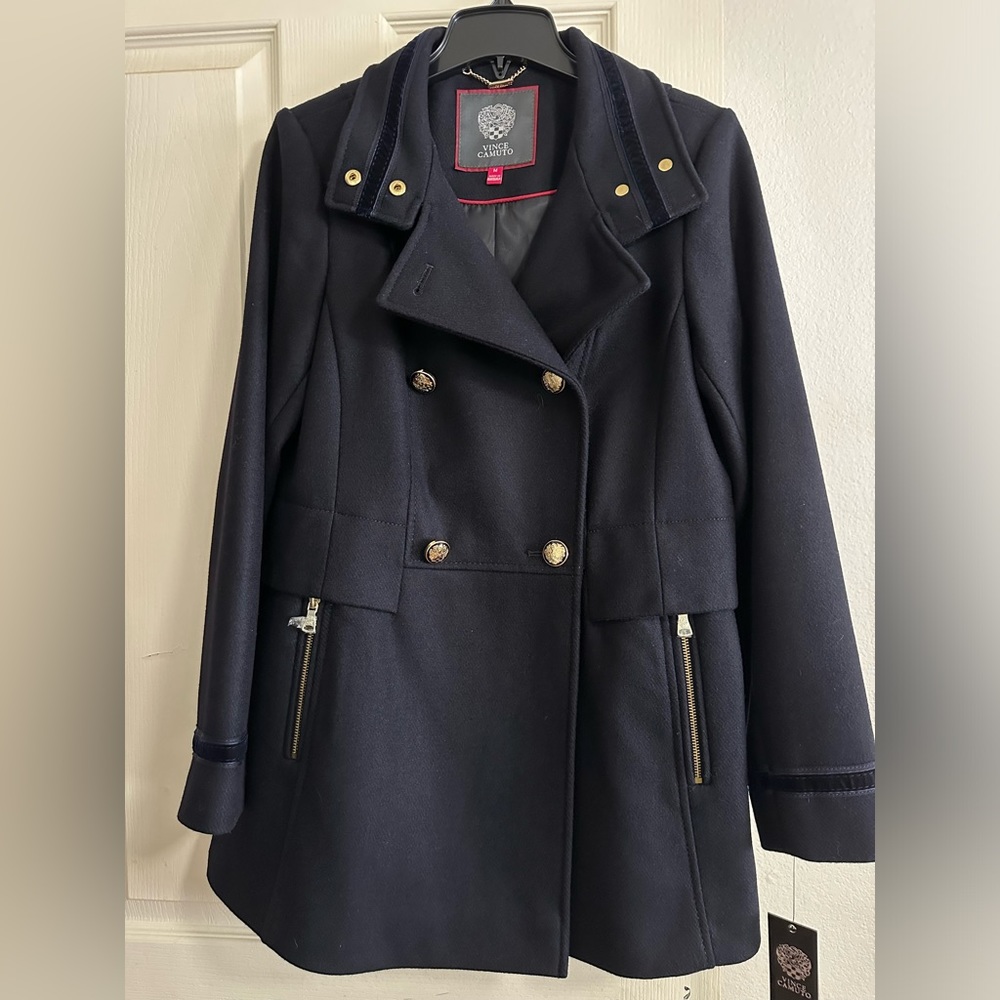 NWT Navy Vince Camuto Peacoat Medium